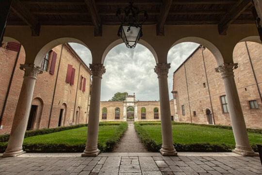Ego' Residence Ferrara Exteriér fotografie
